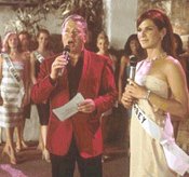 Miss Congeniality prize giving William Shatner and Sandra Bullock