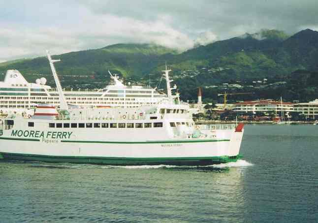 Moorea ferry