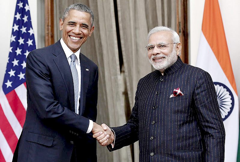 President Obama shakes hands with Prime Minister Narendra