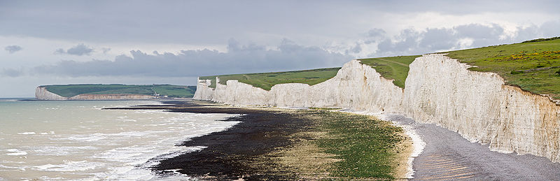 Seven Sisters panorama looking across Birling Gap to Seaford Head