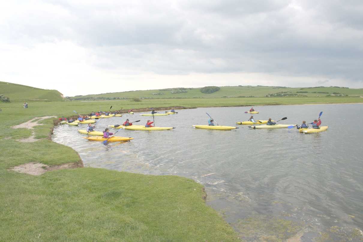 Cuckmere Haven canoe school learning how to paddle