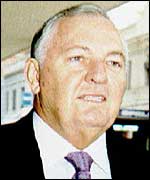 Alan Bond led the first syndicate to dethrone the USA