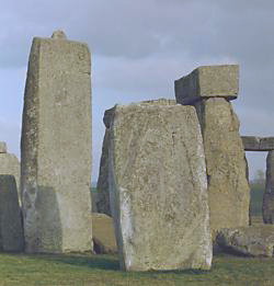 Note tenon on top of megalith to the left.