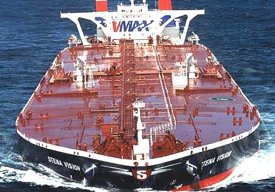 VLCC Stenna Vision oil tanker's bows