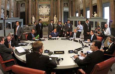 G8 work session; July 20–22, 2001 Gearge Bush, Tony Blair