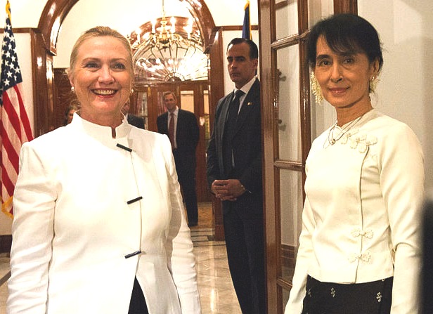 Hilary Clinton and Aung San Suu Kyi after dinner official meeting
