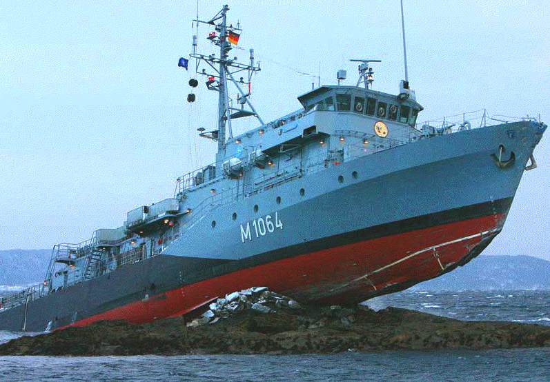 German Frankenthal class mine hunter aground on rocks