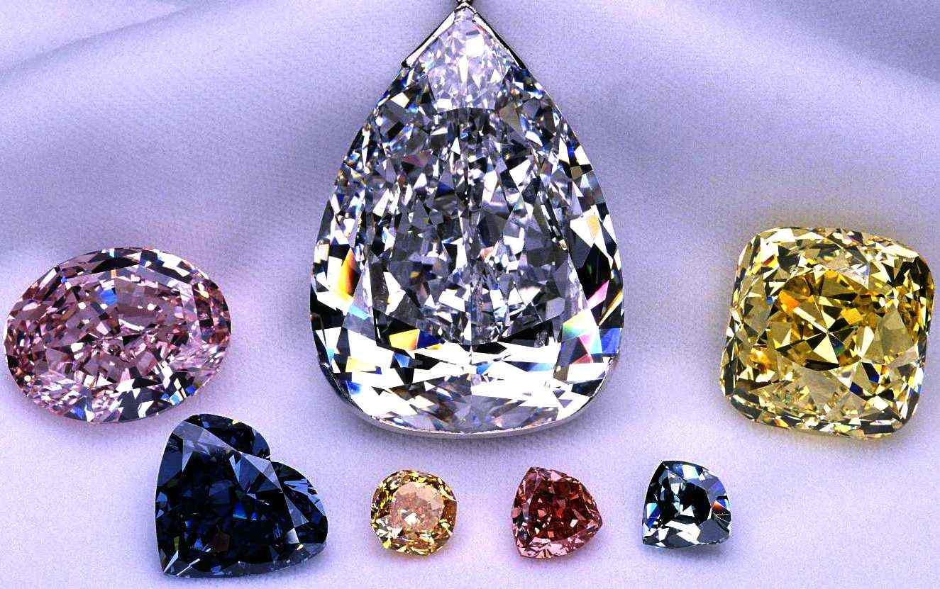 Treasure trove, yellow and blue-white diamonds, sapphires