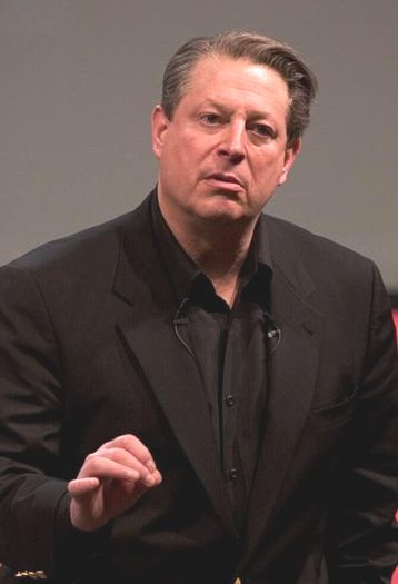 Al Gore giving his global warming talk on April 7, 2006