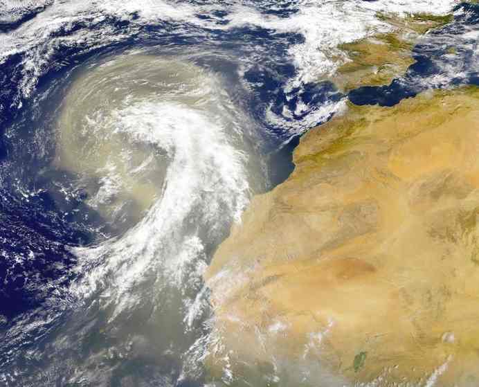 Africa, Morocco, Sahara desert dust plume 1998 satelite photograph