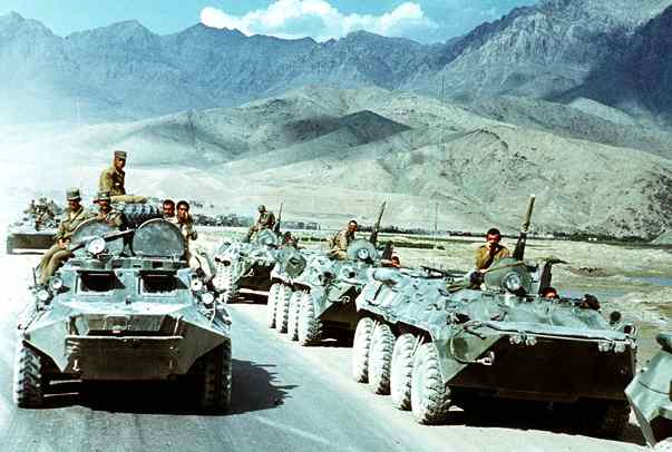 Afghanistan troops in the mountain passes