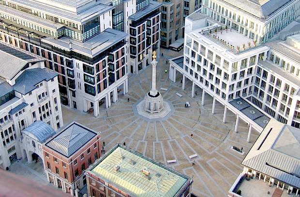 London Stock Exchange Paternsoter Square